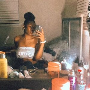 Meet your Posher, Indyah